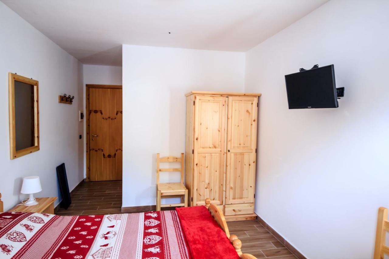 Hotel Al Foiron Claviere Kültér fotó